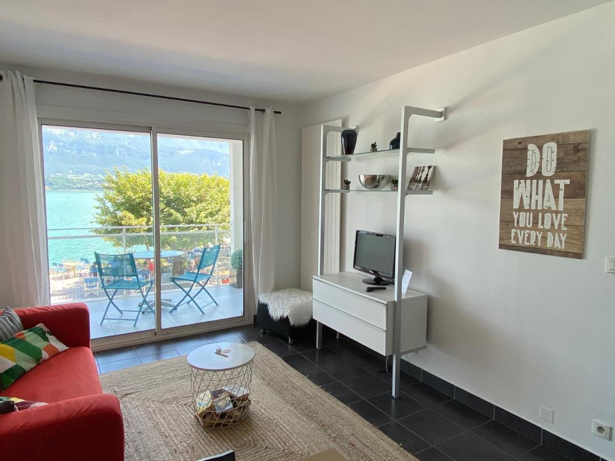 Les Suites Du Port Le Bourget-du-Lac Esterno foto